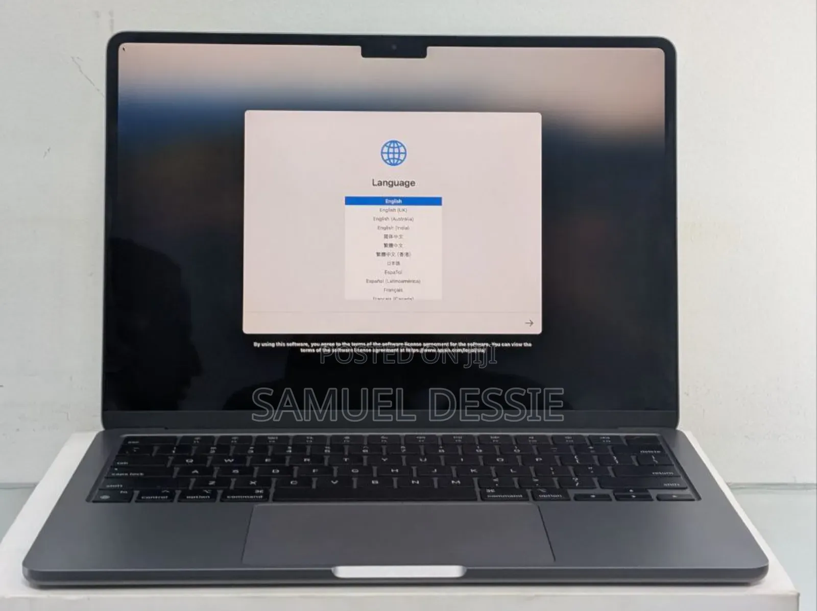 New Laptop Apple MacBook Air 2024 M3 15-Inch 8GB Apple M3 SSD 256GB