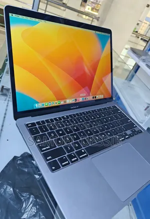 Photo - New Laptop Apple MacBook Air 2020 8GB Intel Core I5 SSD 256GB