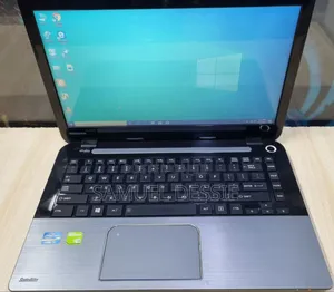 Laptop Toshiba Satellite C55 4GB Intel Core I5 HDD 500GB