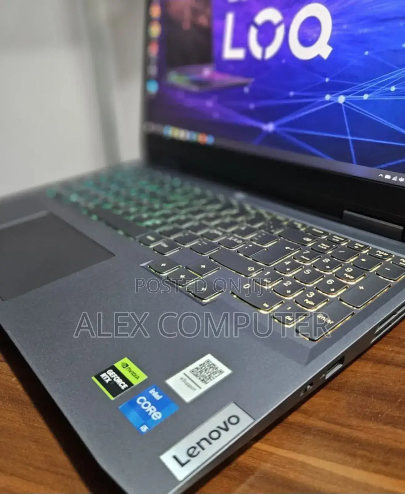 New Laptop Lenovo LOQ 15IRH8 16GB Intel Core I5 SSD 512GB