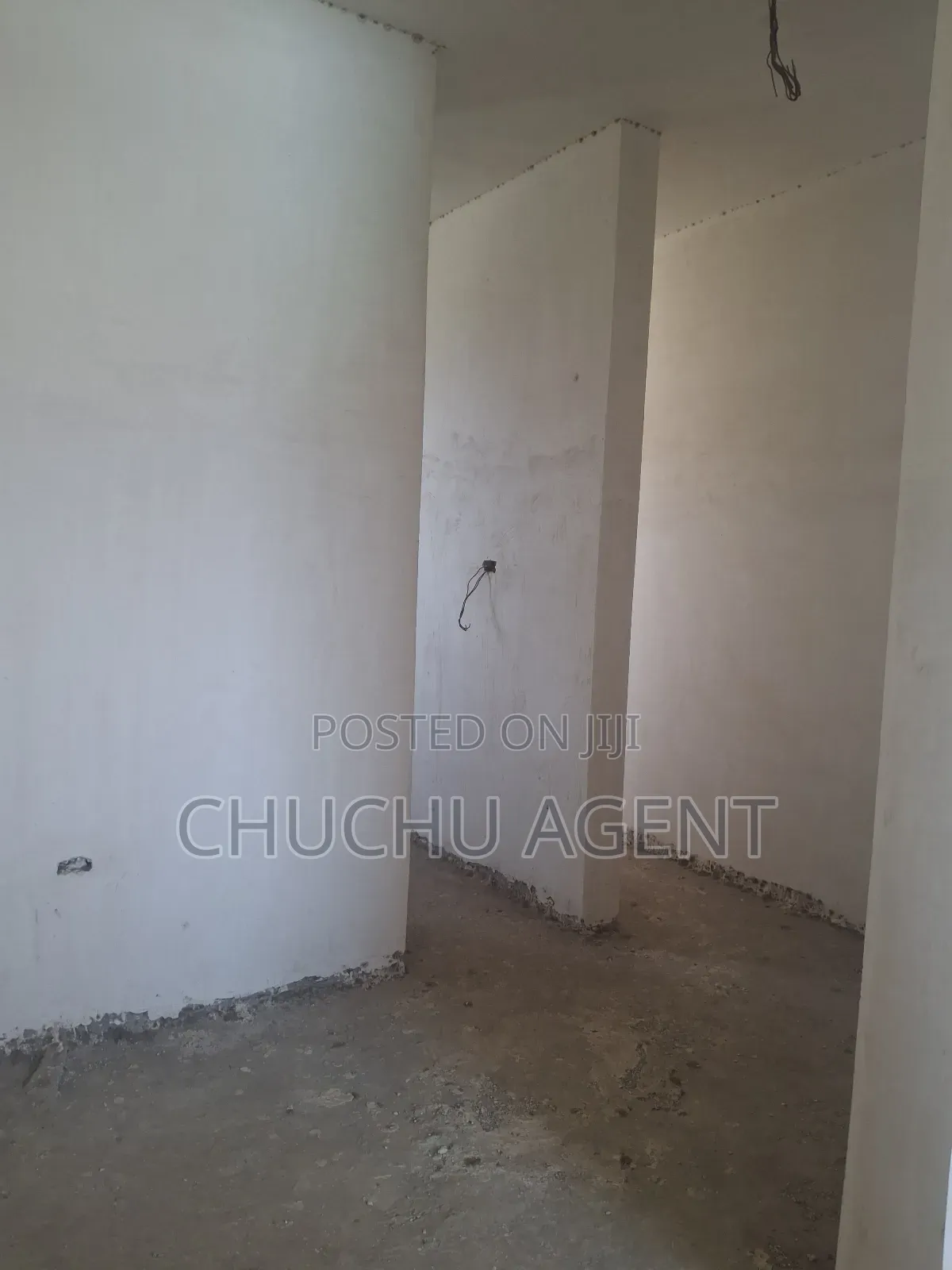 20bdrm Apartment in Bole for sale