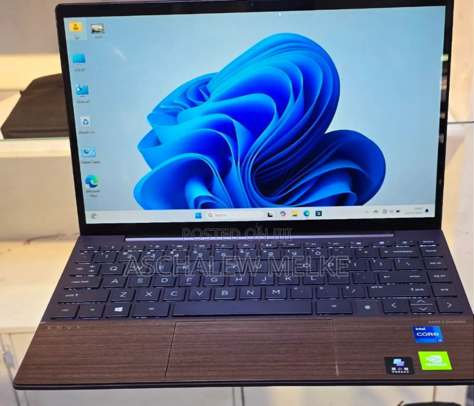 New Laptop HP Envy 14 16GB Intel Core I7 SSD 1T