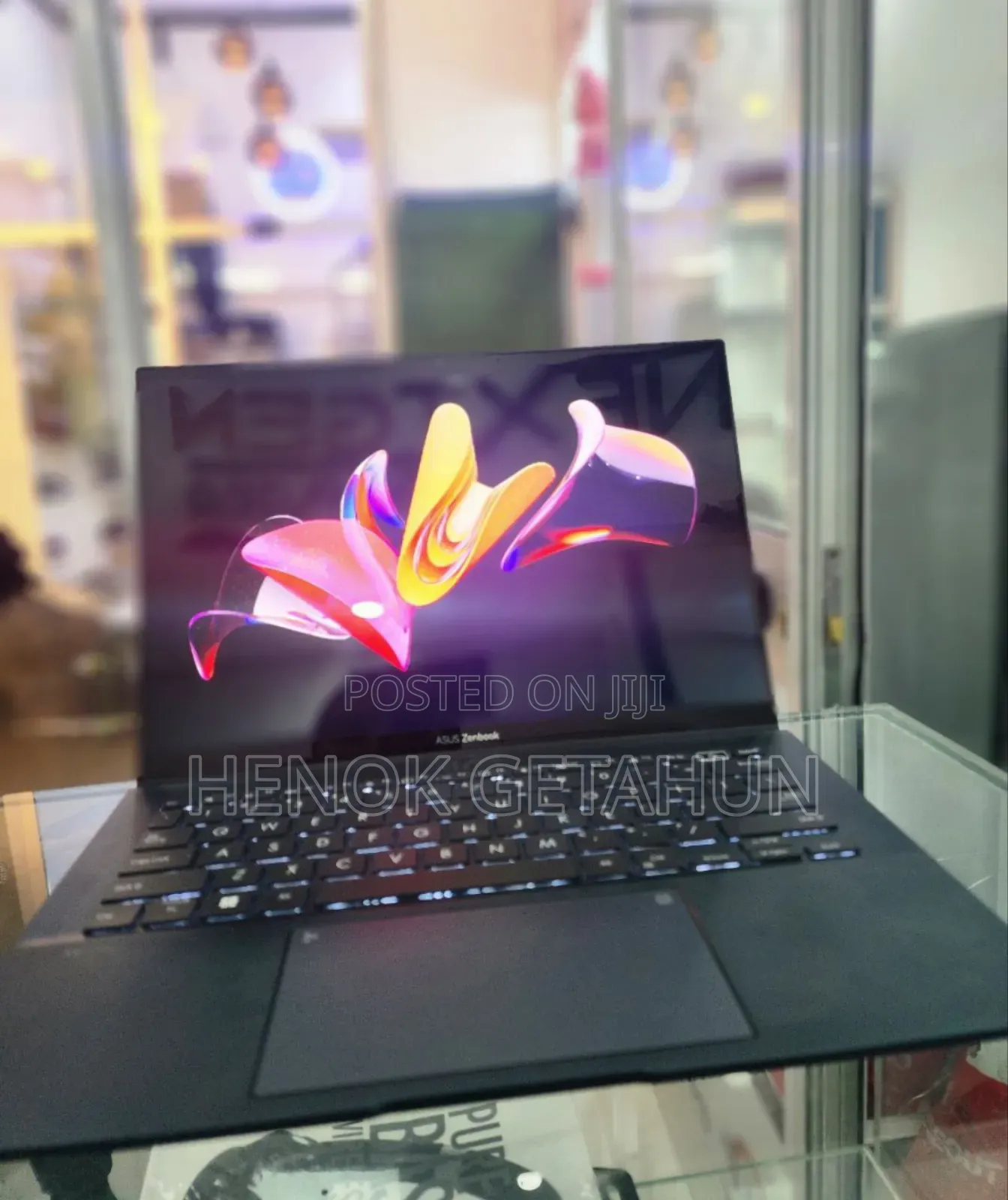 New Laptop Asus ZenBook S UX391UA 16GB Intel Core I7 SSD 512GB