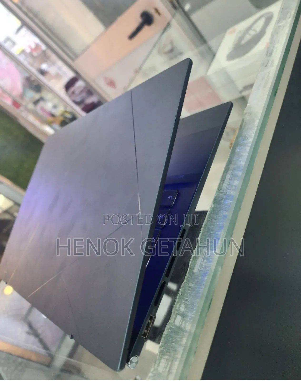 New Laptop Asus ZenBook S UX391UA 16GB Intel Core I7 SSD 512GB