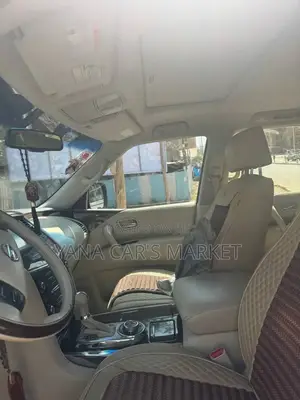 Nissan Patrol 2015 Black