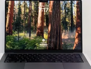 New Laptop Apple MacBook Pro 2022 M2 16GB Apple M2 SSD 512GB