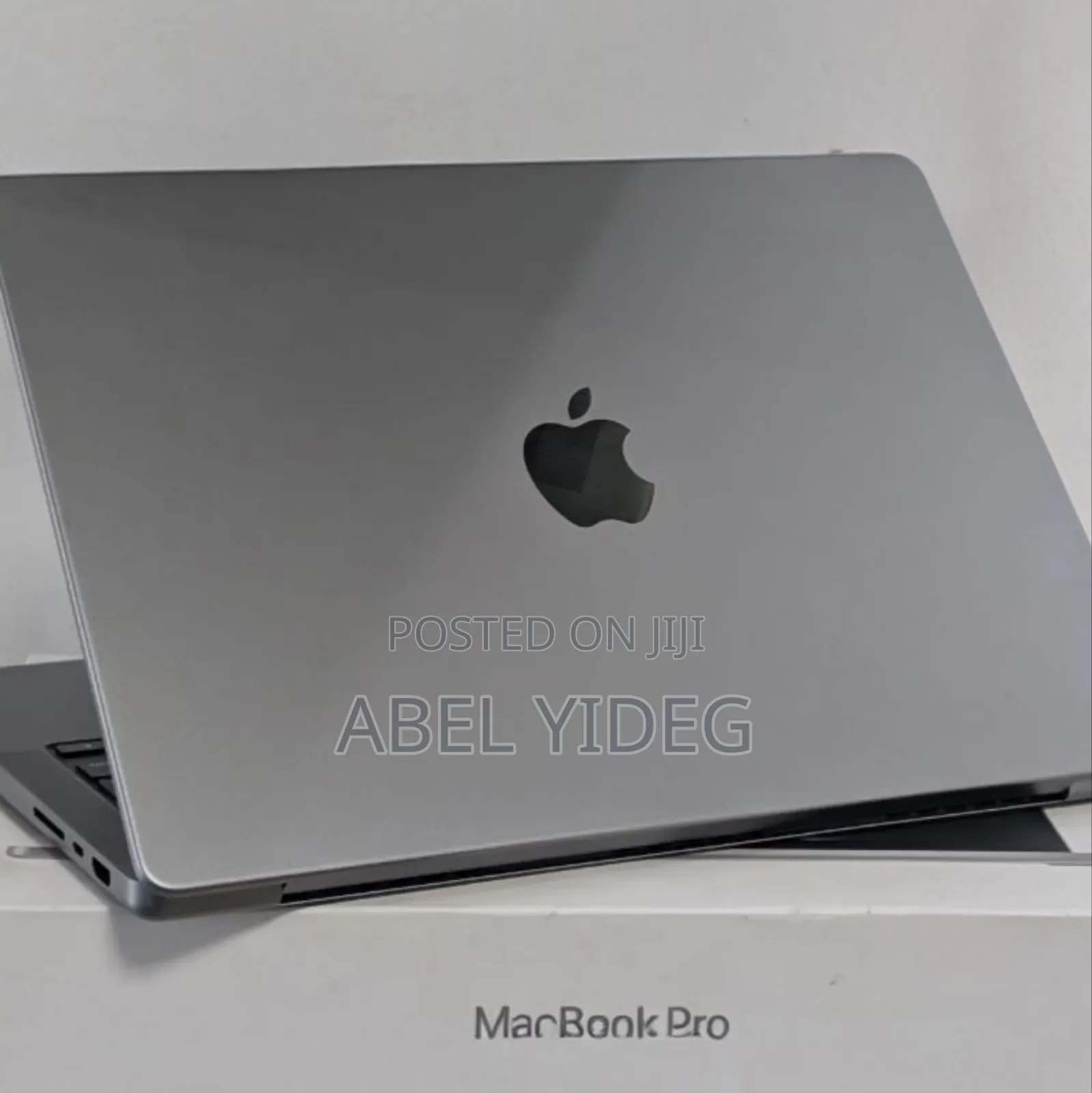 New Laptop Apple MacBook Pro 16GB Apple M2 SSD 512GB