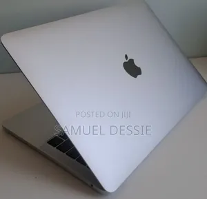 New Laptop Apple MacBook Pro 2017 8GB Intel Core I5 SSD 128GB