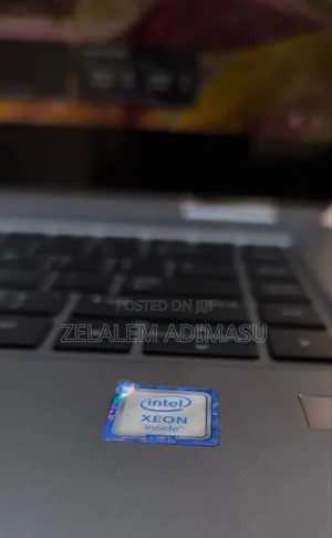 New Laptop HP ZBook Studio X360 15 G6 32GB Intel Core I7 SSD 512GB