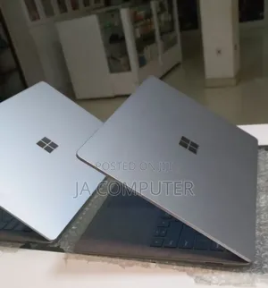 New Laptop Microsoft Surface Laptop 4 16GB Intel Core I7 SSD 512GB