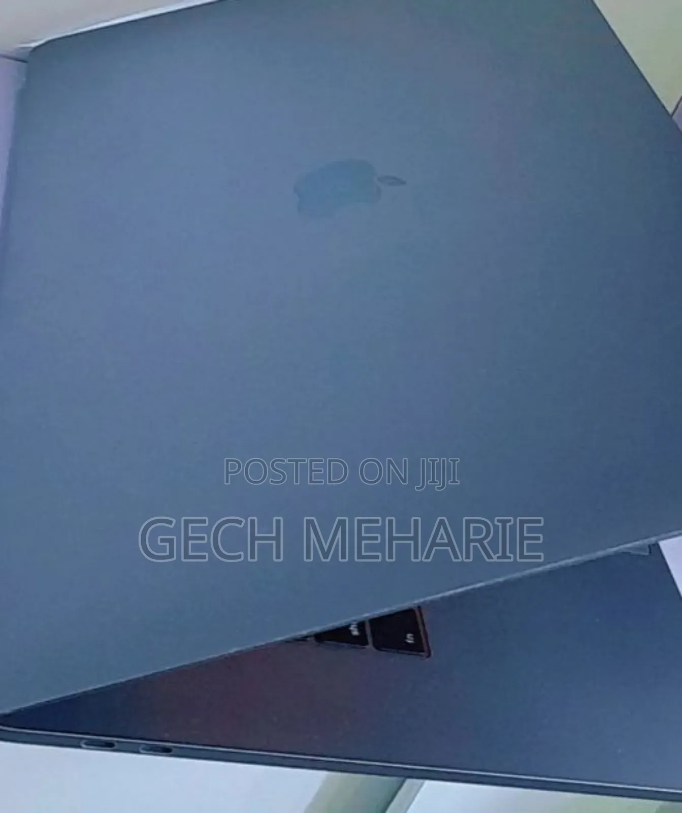 New Laptop Apple MacBook Pro 2017 16GB Intel Core I7 SSD 512GB