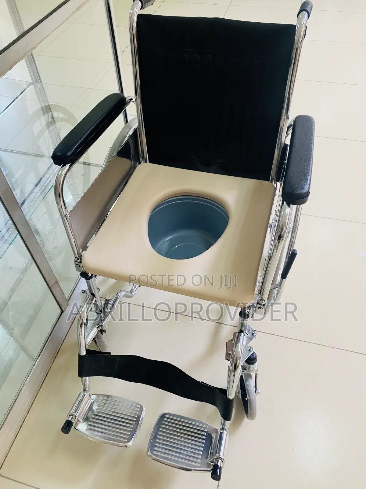 Toilet Wheelchair6wheelchair4wheelchair3wheelchair6wheelchai