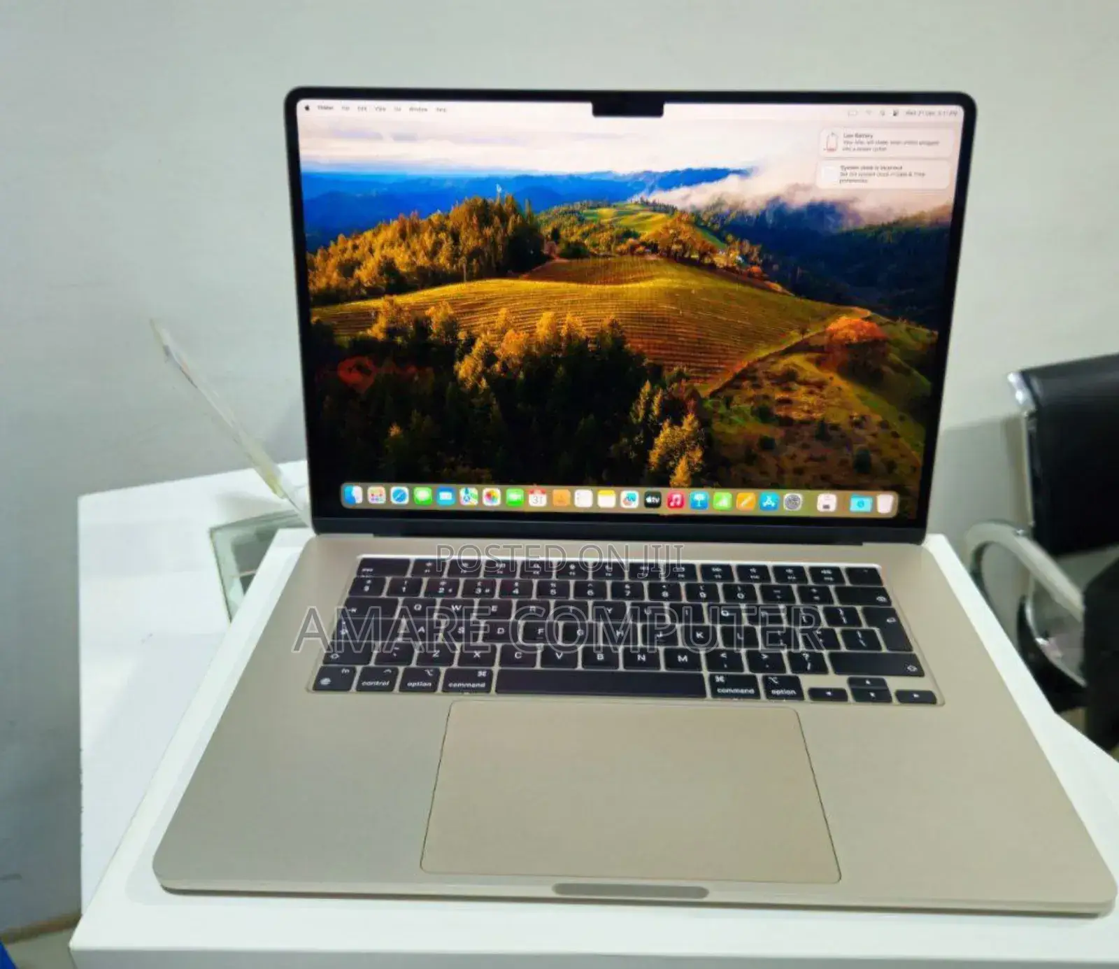 New Laptop Apple MacBook Air 2023 M2 8GB Intel Core M2 SSD 256GB