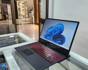 New Laptop Lenovo 8GB Intel Core I5 SSD 512GB