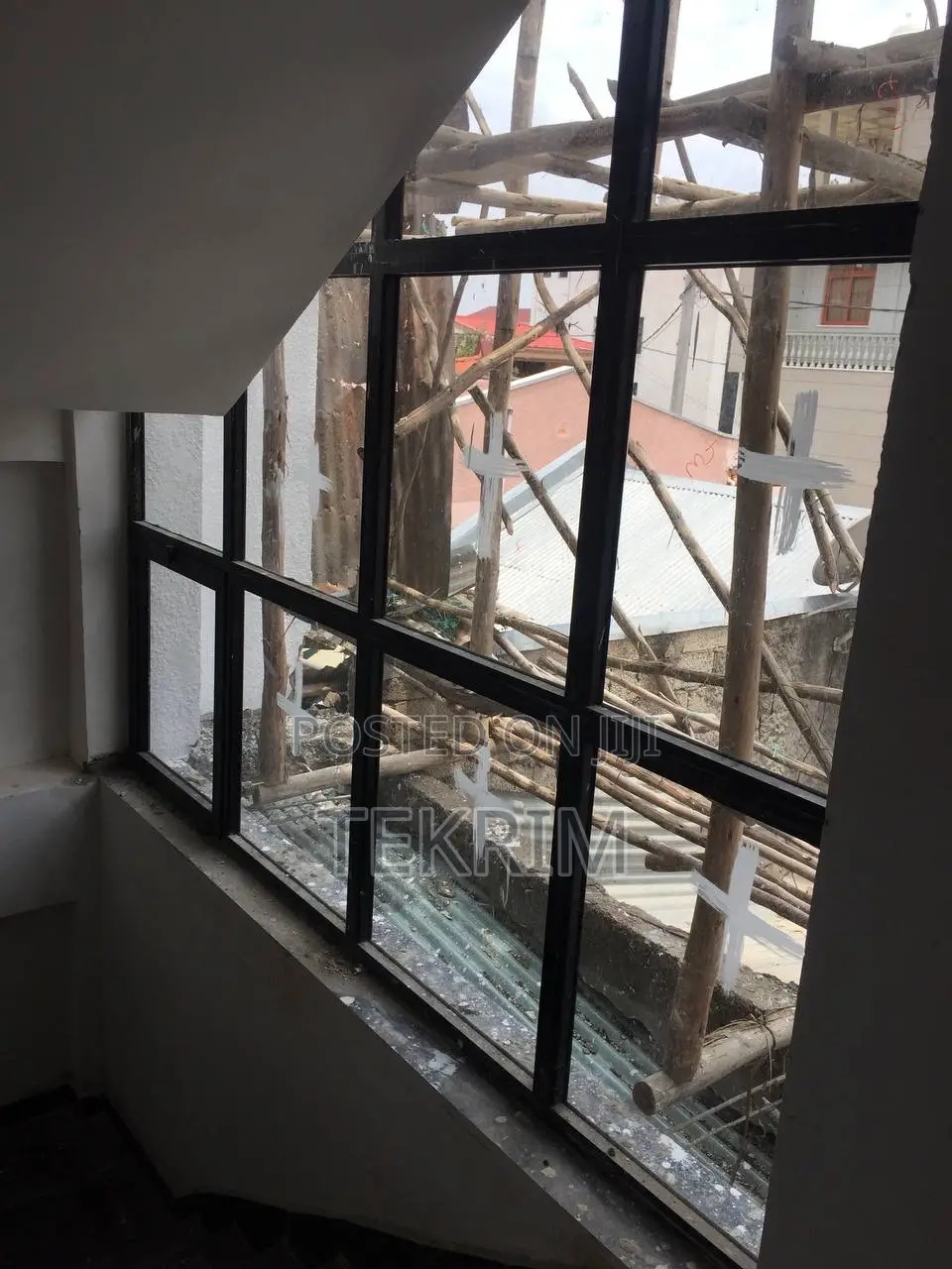 Aluminum Partitioning and Glass Works