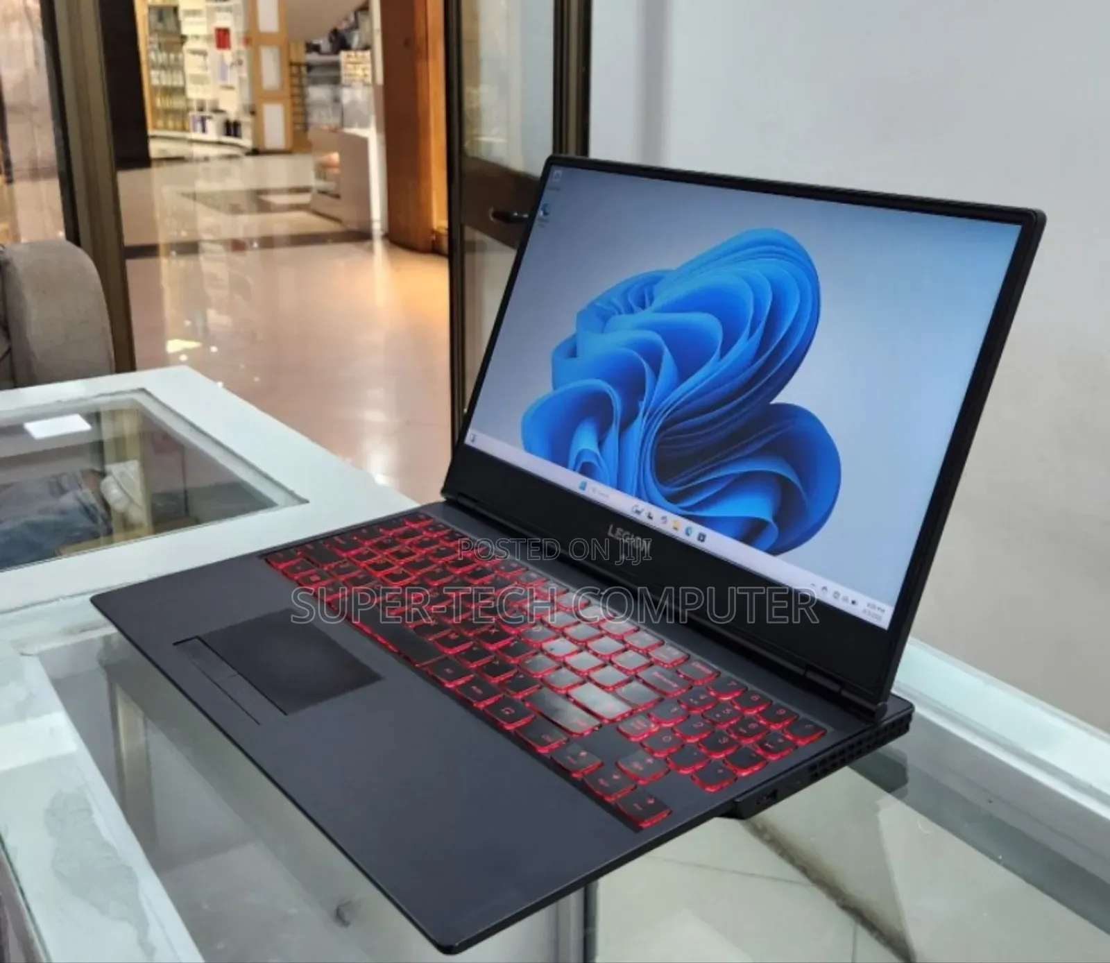 New Laptop Lenovo Legion Y730 8GB Intel Core I5 SSD 512GB