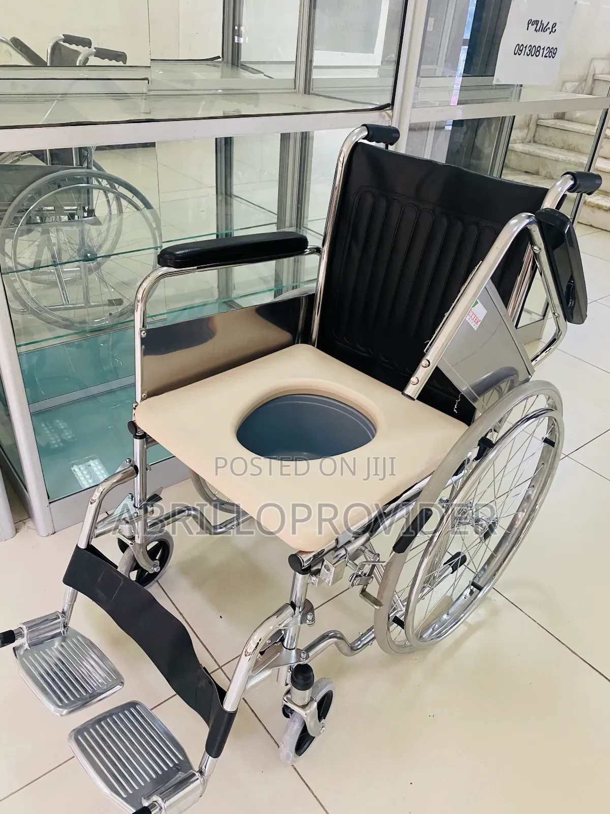 Toilet Wheelchair5wheelchair7wheelchair9wheelchair2wheelchai
