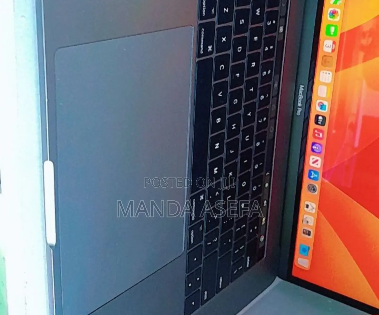 New Laptop Apple MacBook Pro 2017 16GB Intel Core I7 SSD 512GB