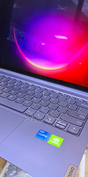 New Laptop Lenovo ThinkPad Yoga 16GB Intel Core I5 SSD 512GB