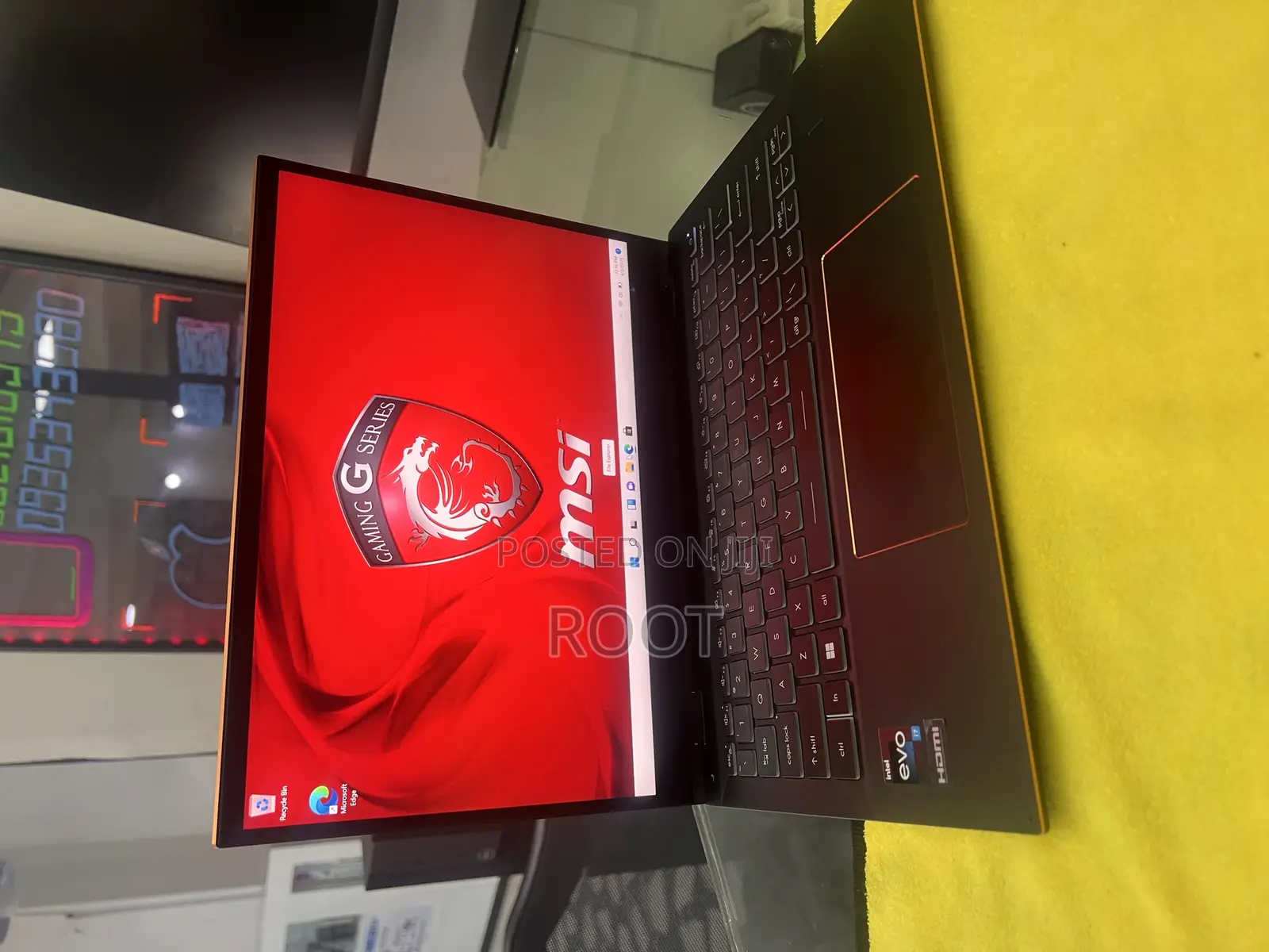 New Laptop MSI Summit E13 Flip Evo 32GB Intel Core I7 SSD 1T