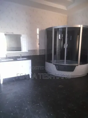 5bdrm Villa in Villa, Yeka for rent