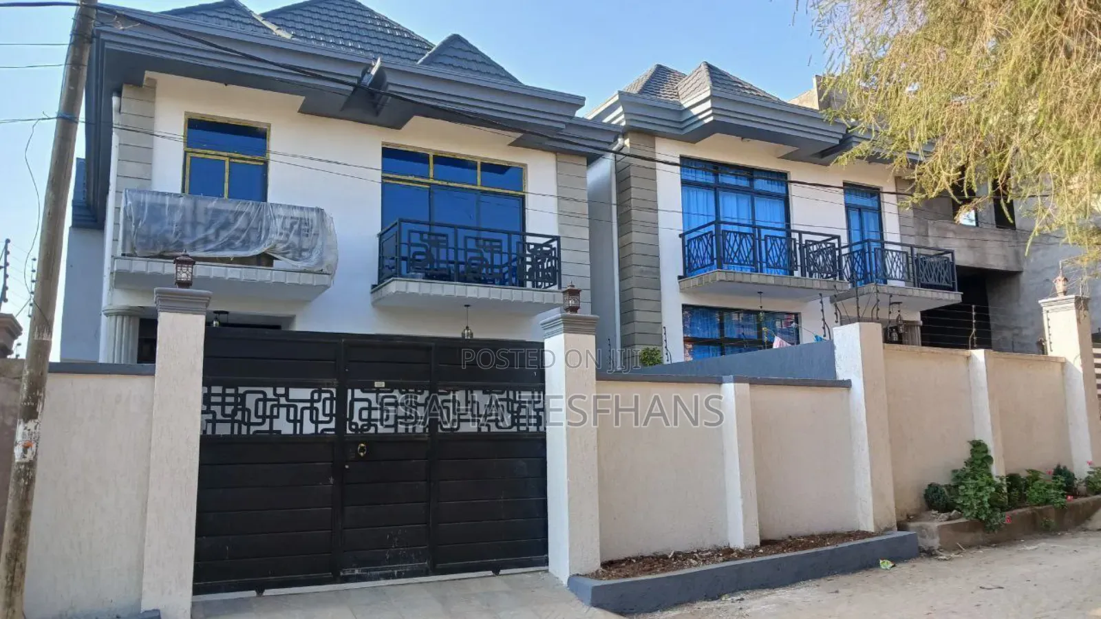 5bdrm Villa in Villa, Yeka for rent