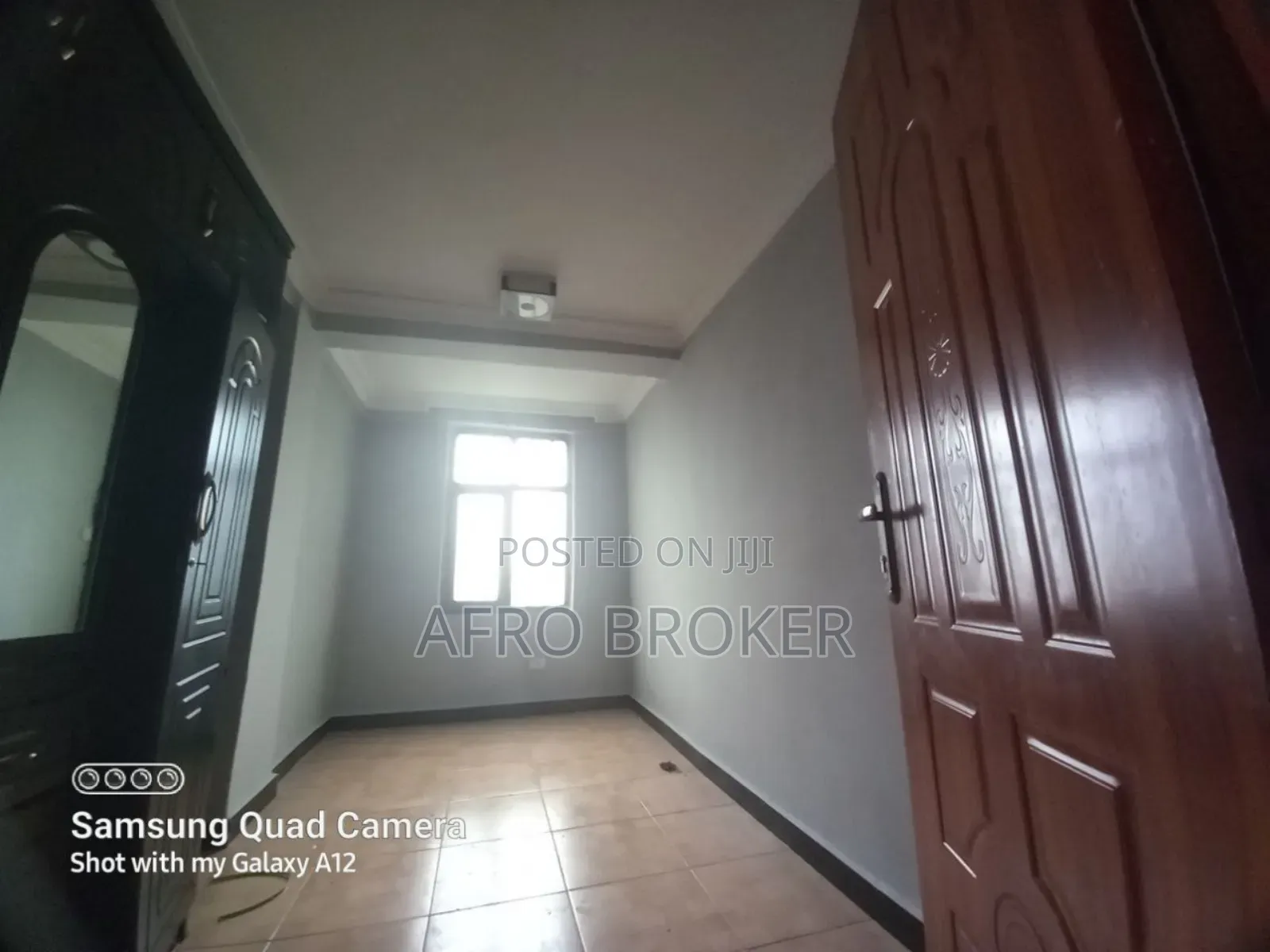 Furnished 3bdrm Condo in Sheger Tuludimtu, Akaky Kaliti for sale