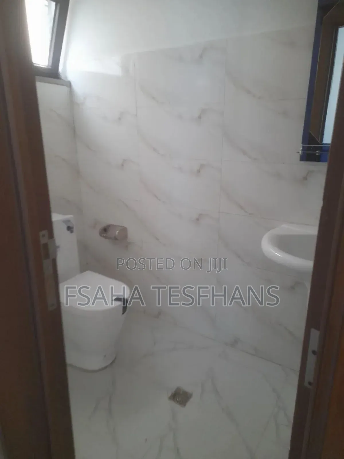 5bdrm Villa in Villa, Yeka for rent