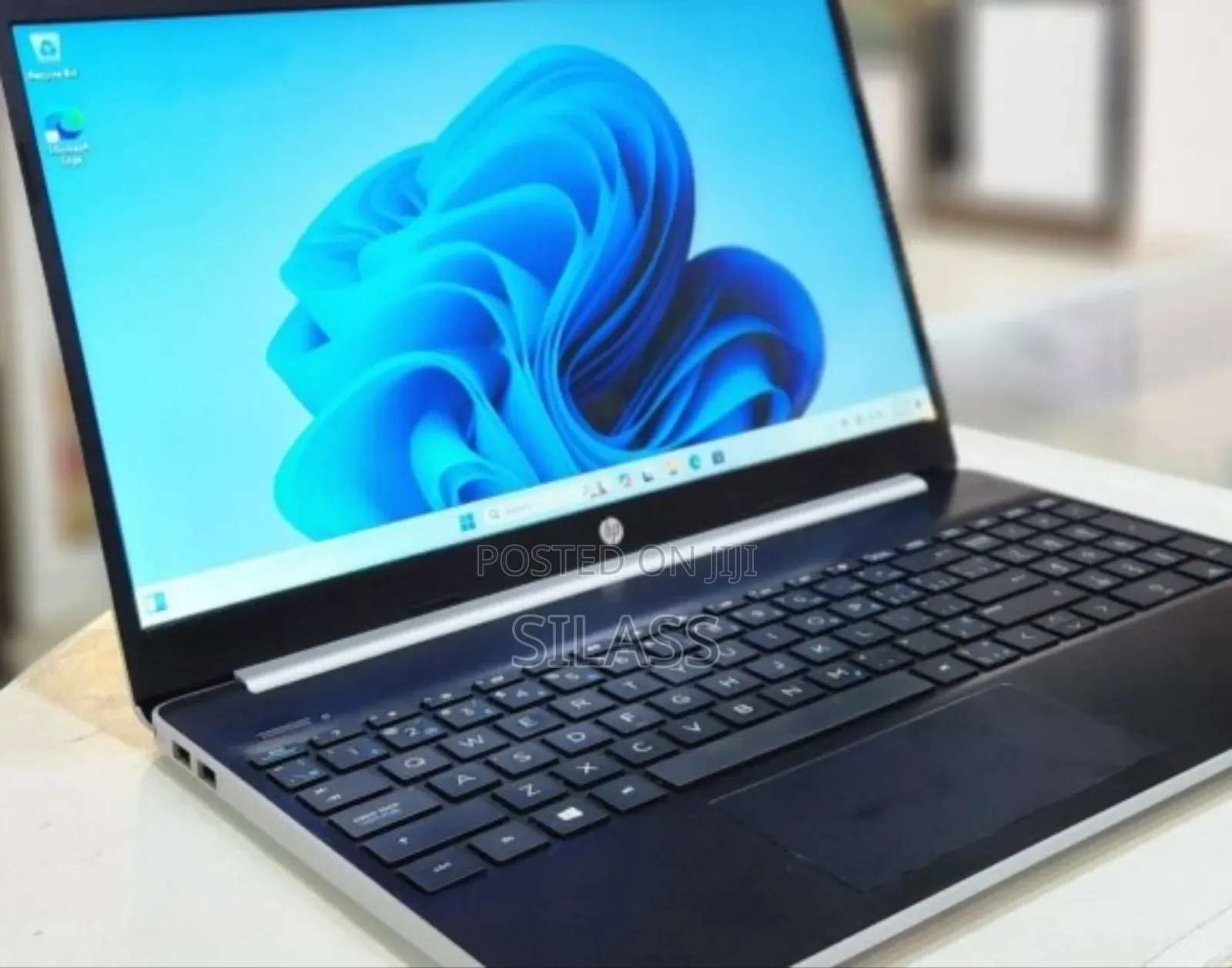 New Laptop HP Stream Notebook 8GB Intel Core I7 SSD 512GB