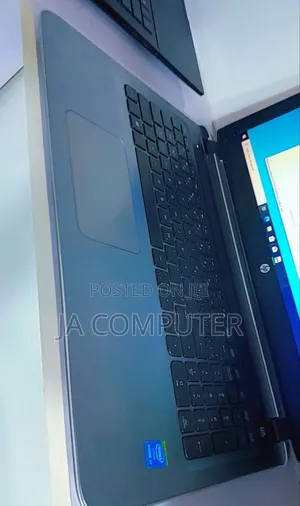 New Laptop HP Pavilion 15 8GB Intel Core I7 HDD 1T