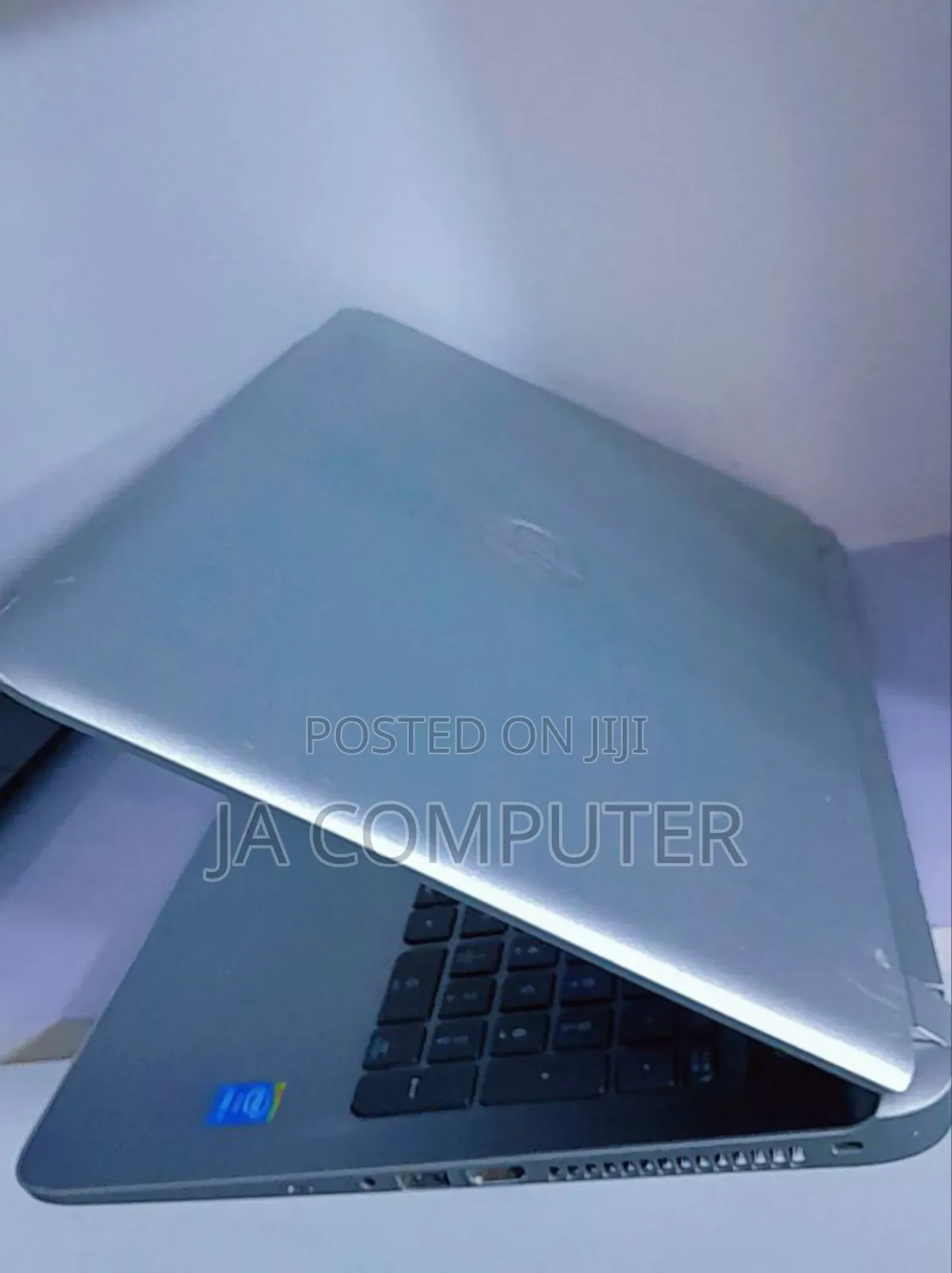 New Laptop HP Pavilion 15 8GB Intel Core I7 HDD 1T