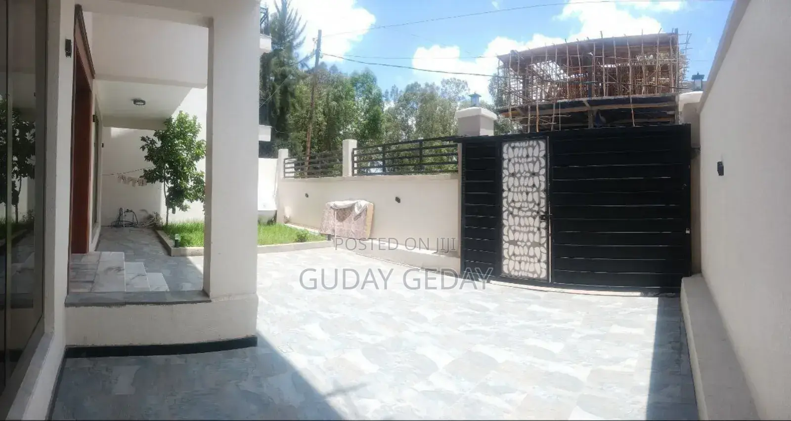 Furnished 8bdrm Duplex in Akaky Kaliti for sale