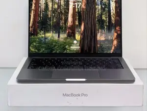 New Laptop Apple MacBook Pro 2022 M2 16GB Apple M2 SSD 512GB