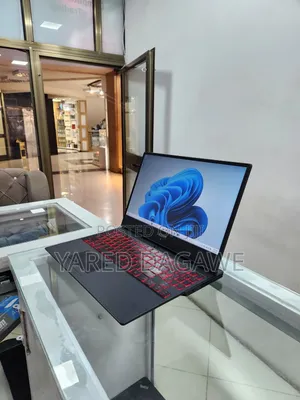 New Laptop Lenovo Legion 5 8GB Intel Core I5 SSD 512GB