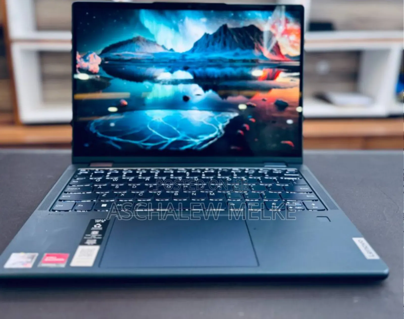New Laptop Lenovo ThinkPad Yoga 8GB AMD Ryzen 5 SSD 512GB