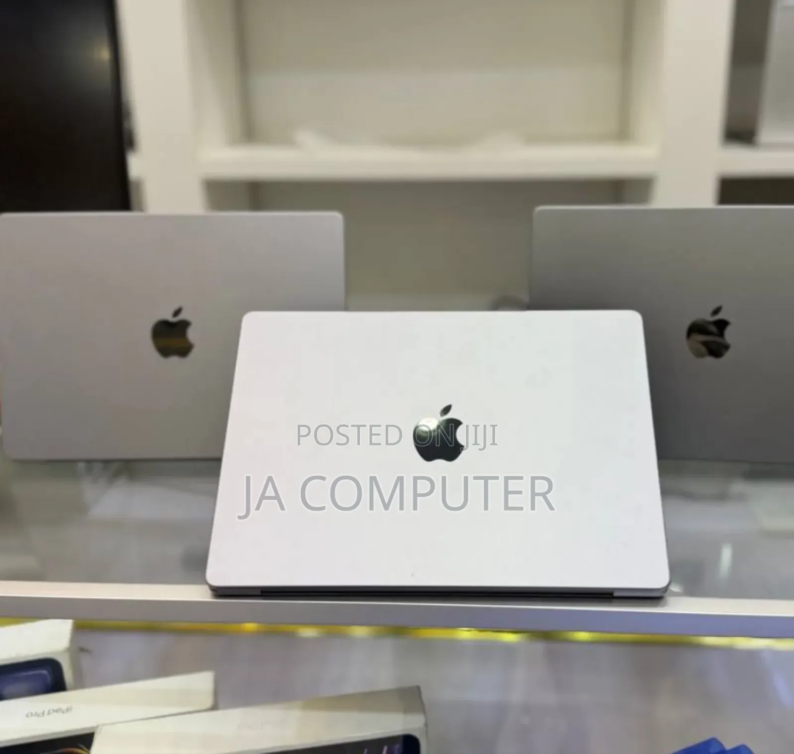 New Laptop Apple MacBook Pro 2021 M1 16GB Apple M1 Pro SSD 1T