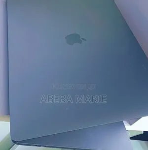 New Laptop Apple MacBook Pro 2017 16GB Intel Core I7 SSD 512GB