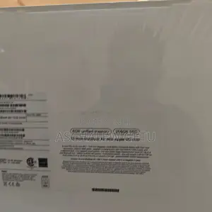 New Laptop Apple MacBook 8GB Intel Core M2 SSD 256GB