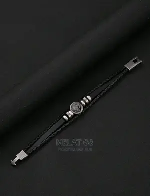 Fashionable Men Bracelet