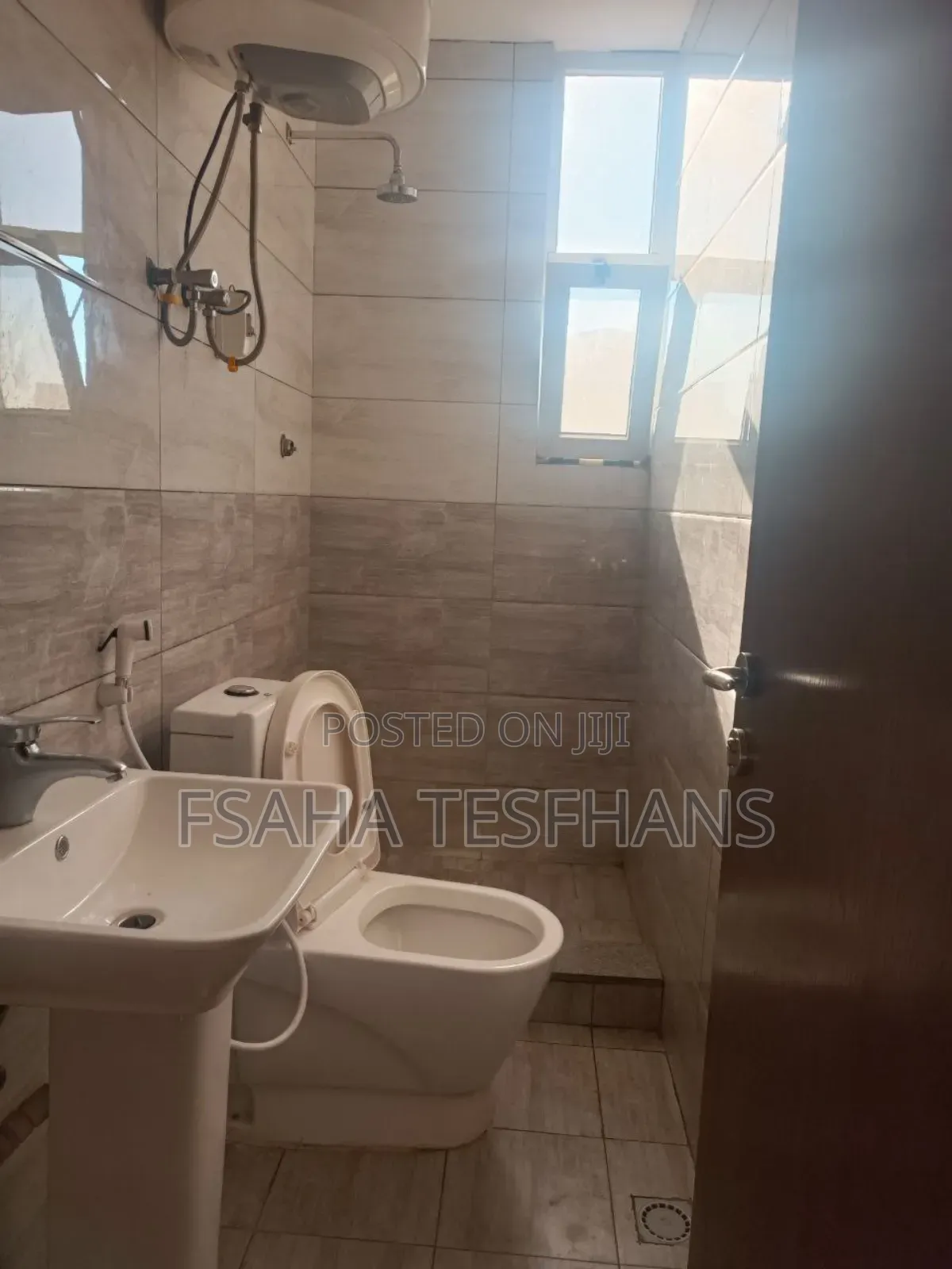3bdrm Apartment in Apartment For Rent, Yeka for rent