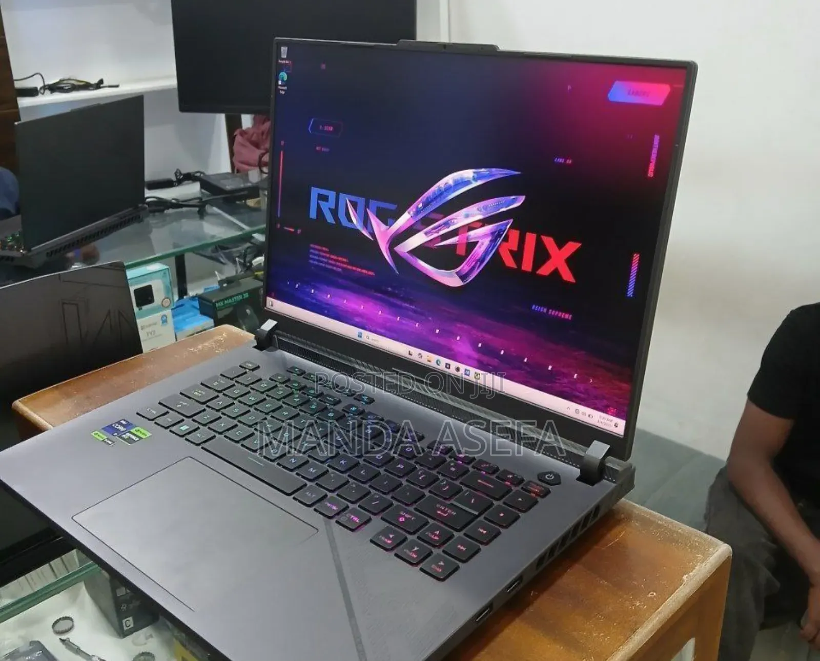 New Laptop Asus ROG Strix G16 G614 32GB Intel Core I9 SSD 1T