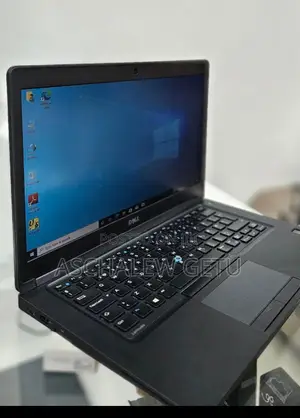 New Laptop Dell Latitude 5310 8GB Intel Core I5 SSD 256GB