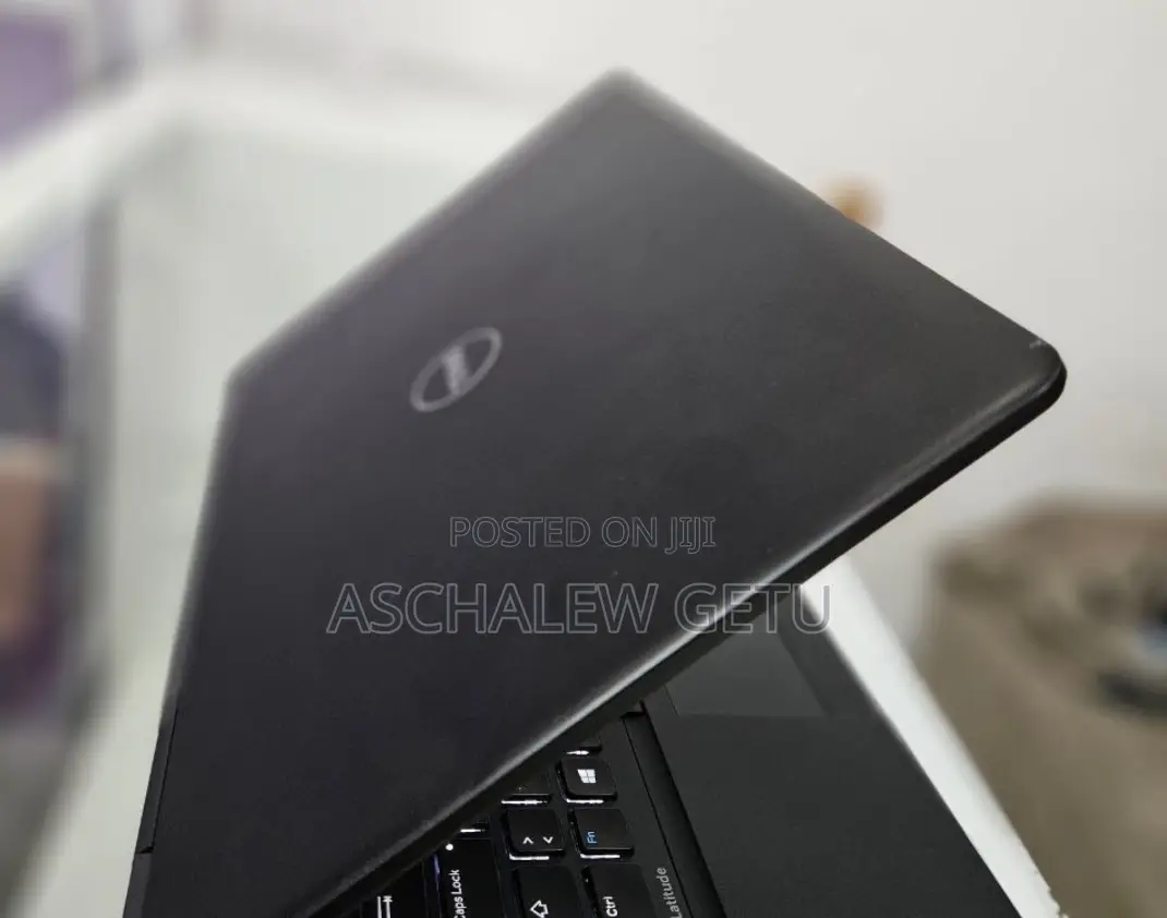 New Laptop Dell Latitude 5310 8GB Intel Core I5 SSD 256GB