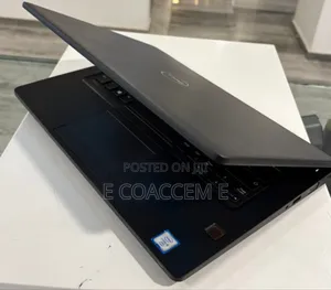 New Laptop Dell 16GB Intel Core I7 SSD 512GB