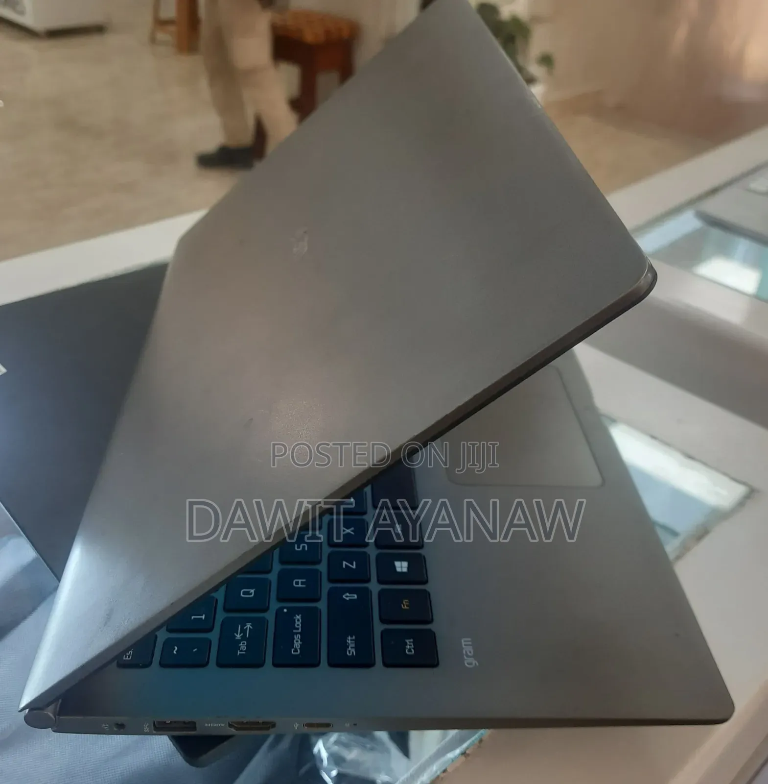 New Laptop LG Gram 15.6 16GB Intel Core I7 SSD 512GB