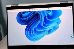 Photo - New Laptop HP 16GB Intel Core I7 SSD 512GB