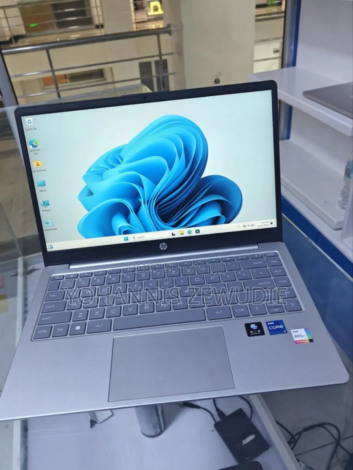 New Laptop HP Stream Notebook 16GB Intel Core I7 SSD 1T