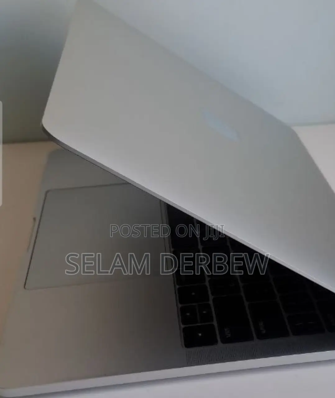 New Laptop Apple MacBook Pro 2017 8GB Intel Core I5 HDD+SSD 128GB