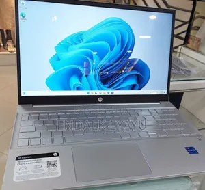 New Laptop HP 8GB Intel Core I7 SSD 1T