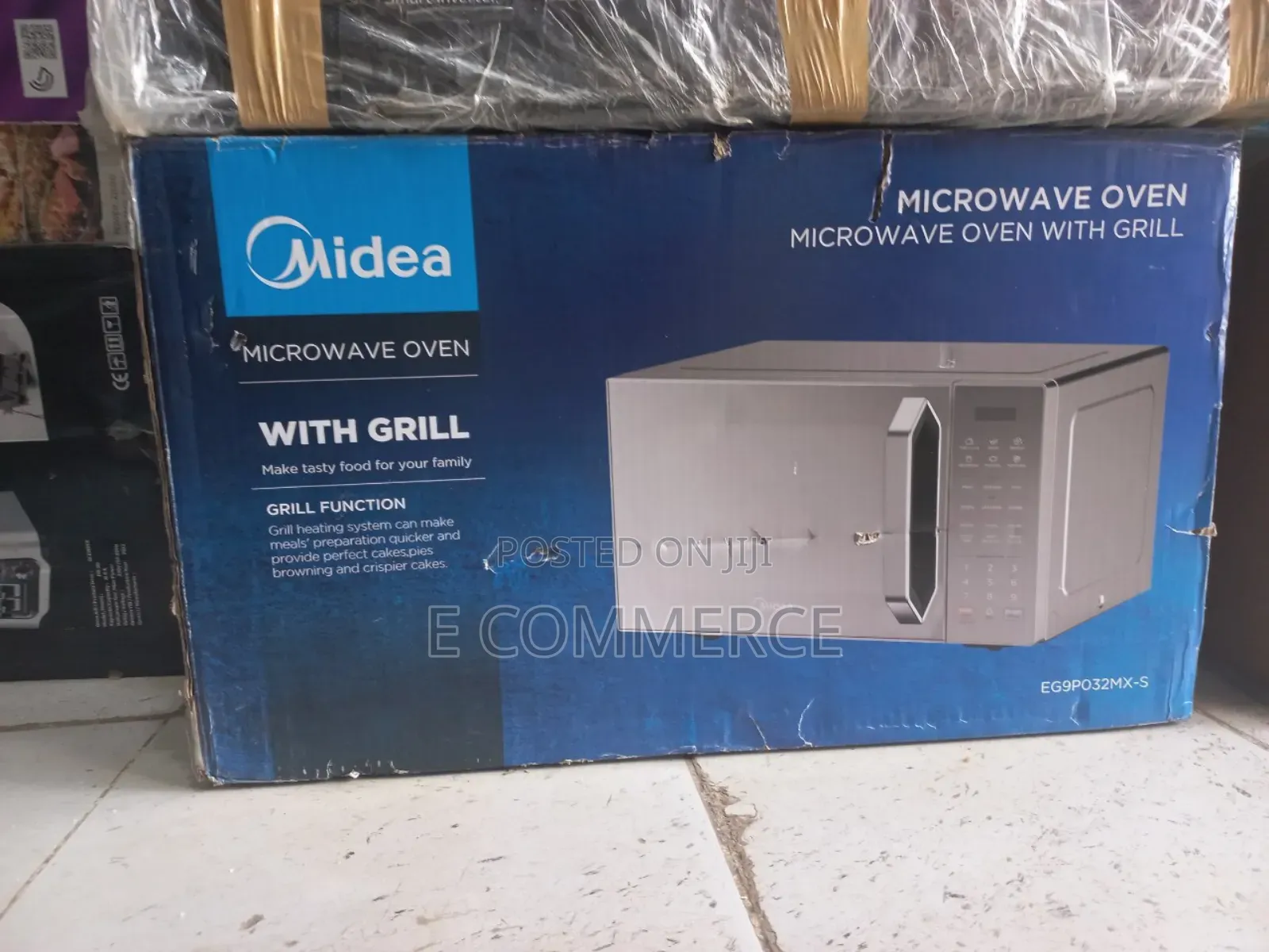 Midea 30 Liters Solo Digital Microwave Oven